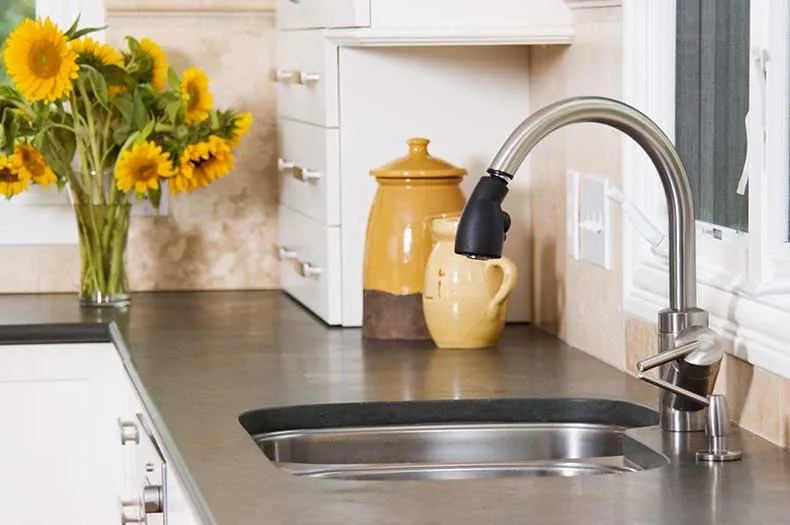 Kitchen plumbing installations